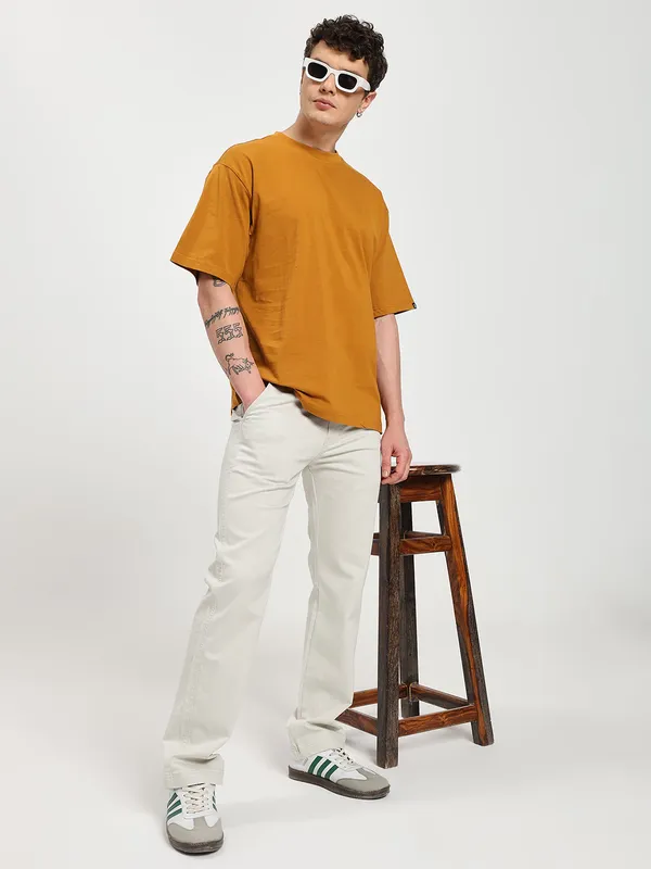 Off_White_Cotton_Premium_&_Comfortable_Chinos_For_Men