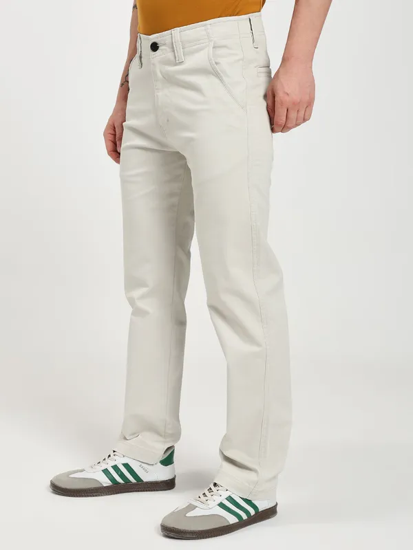 Off_White_Cotton_Premium_&_Comfortable_Chinos_For_Men