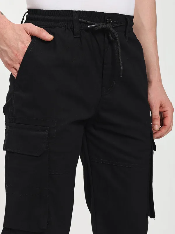 Black_Cotton_Lycra_Premium_&_Comfortable_Cargo_Pant_For_Men