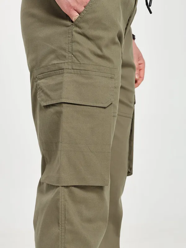 Olive_Green_Cotton_Lycra_Premium_&_Comfortable_Cargo_Pant_For_Men