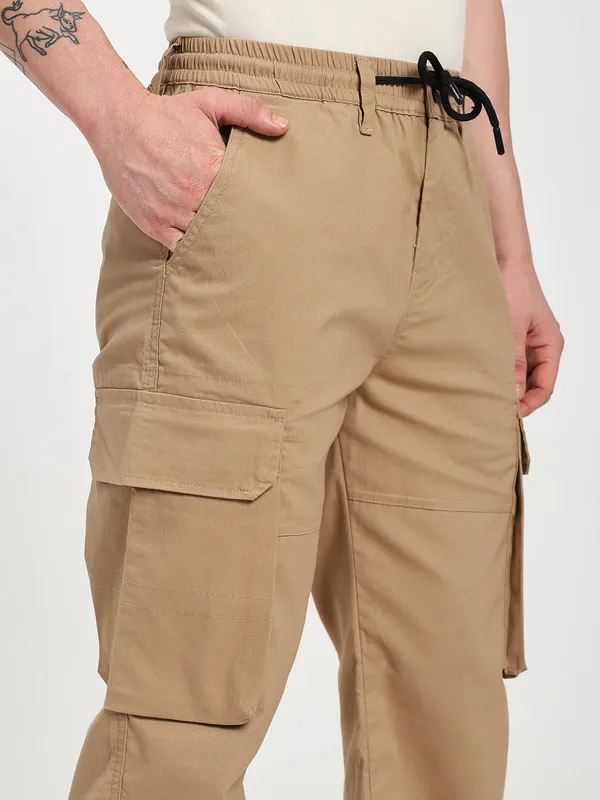Beige_Cotton_Lycra_Premium_&_Comfortable_Cargo_Pant_For_Men