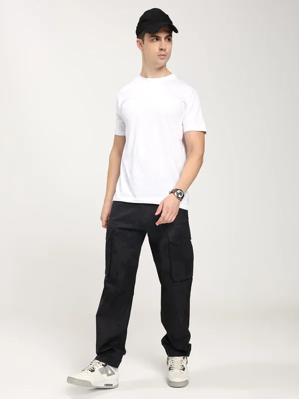 Black_Cotton_Premium_&_Comfortable_Cargo_Pant_For_Men