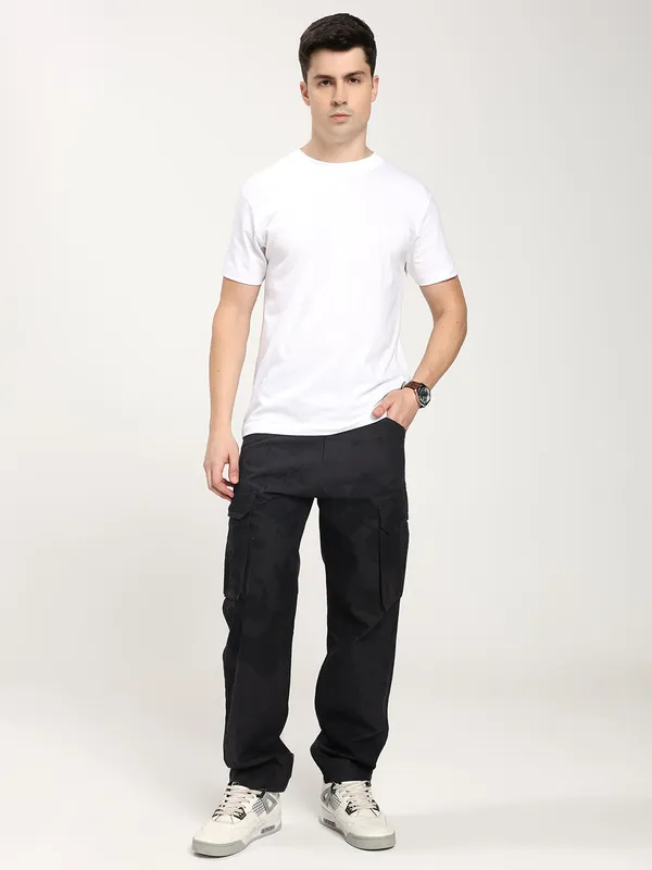 Black_Cotton_Premium_&_Comfortable_Cargo_Pant_For_Men