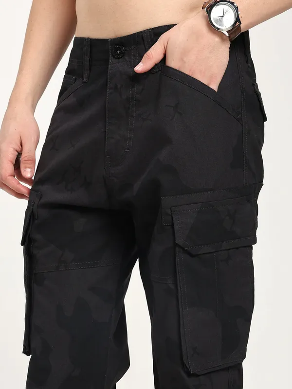 Black_Cotton_Premium_&_Comfortable_Cargo_Pant_For_Men