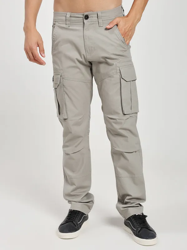Light_Grey_Cotton_Premium_&_Comfortable_Cargo_Pant_For_Men