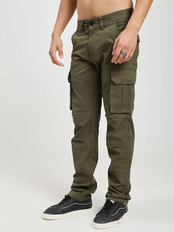 Olive_Green_Cotton_Premium_&_Comfortable_Cargo_Pant_For_Men