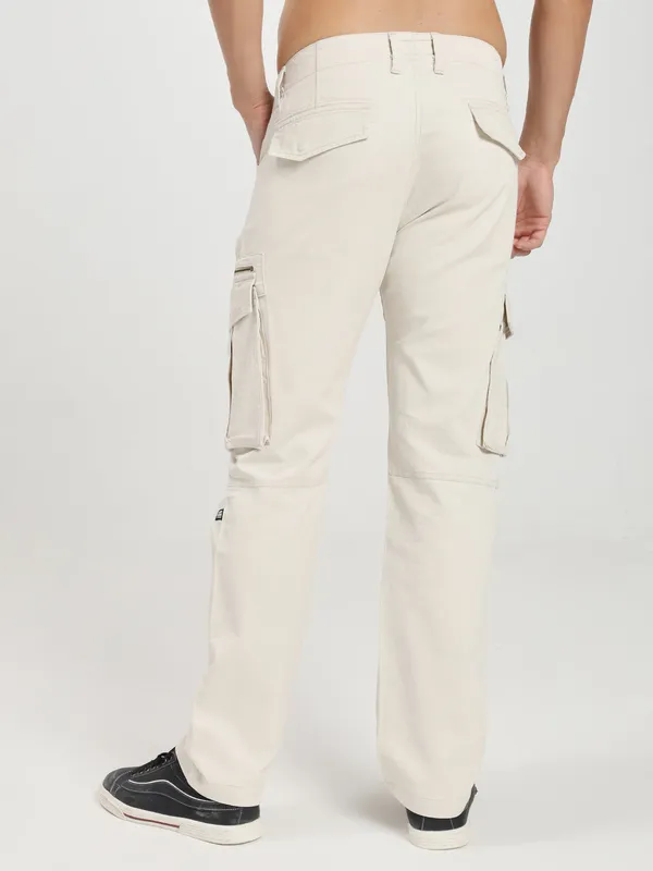 Cream_Cotton_Premium_&_Comfortable_Cargo_Pant_For_Men