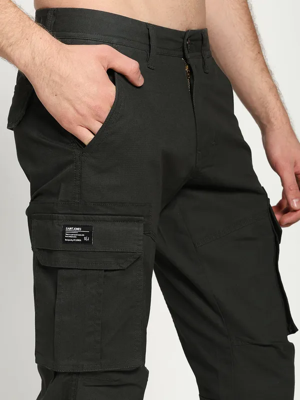 Black_Cotton_Premium_&_Comfortable_Cargo_Pant_For_Men