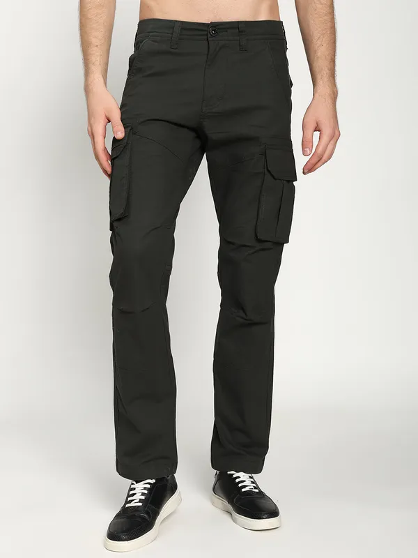 Black_Cotton_Premium_&_Comfortable_Cargo_Pant_For_Men