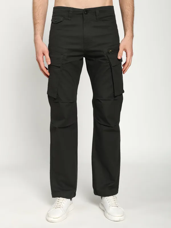 Black_Cotton_Premium_&_Comfortable_Cargo_Pant_For_Men