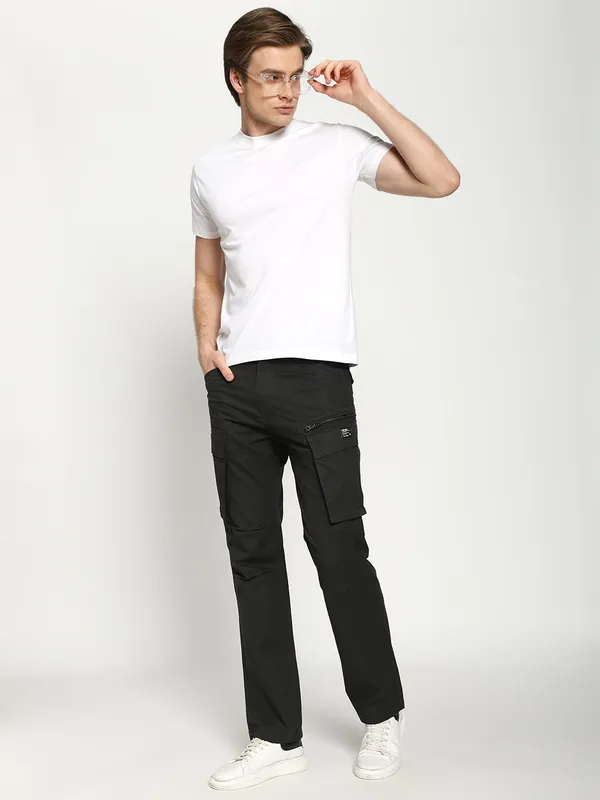 Black_Cotton_Premium_&_Comfortable_Cargo_Pant_For_Men