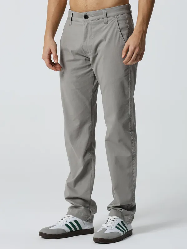 Light_Grey_Cotton_Premium_&_Comfortable_Trousers_For_Men