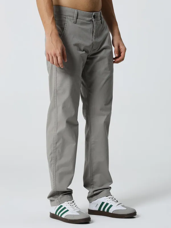 Light_Grey_Cotton_Premium_&_Comfortable_Trousers_For_Men