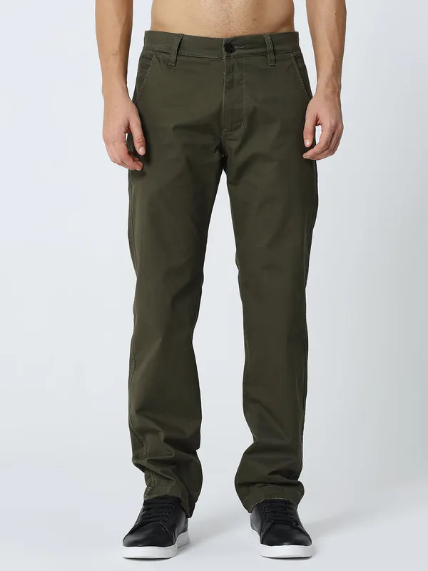 Olive_Cotton_Premium_&_Comfortable_Trousers_For_Men