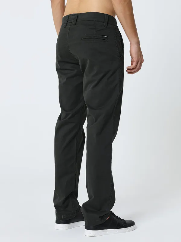 Charcoal_Grey_Cotton_Premium_&_Comfortable_Trousers_For_Men