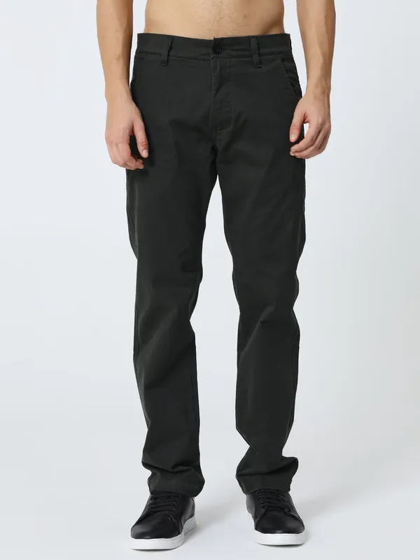 Charcoal_Grey_Cotton_Premium_&_Comfortable_Trousers_For_Men