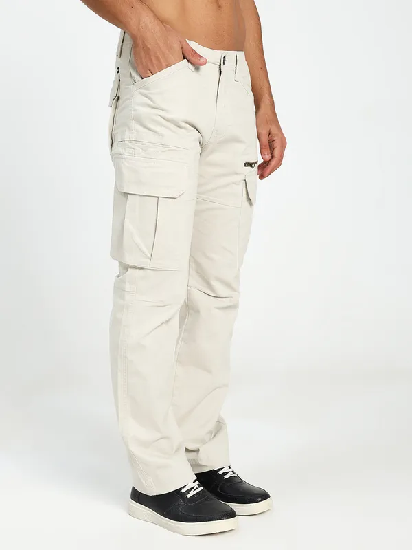 Cream_Cotton_Lycra_Premium_&_Comfortable_Cargo_Pant_For_Men