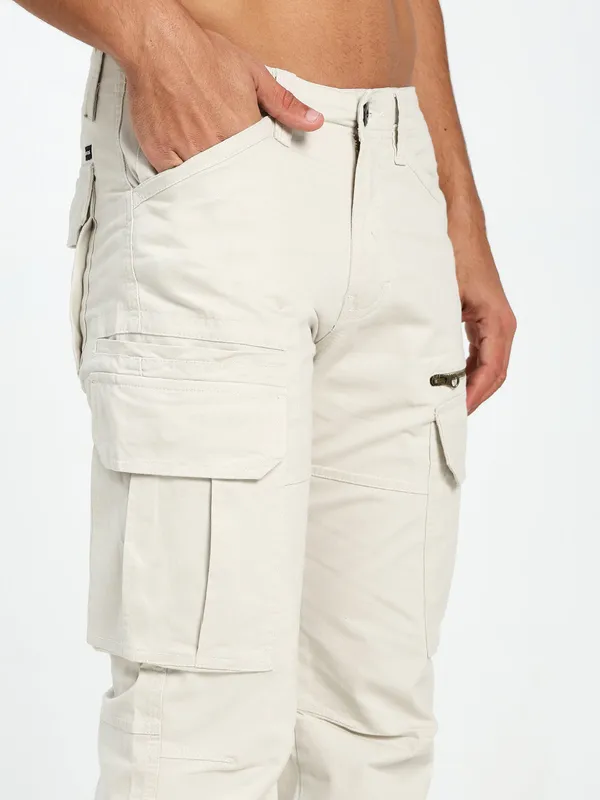 Cream_Cotton_Lycra_Premium_&_Comfortable_Cargo_Pant_For_Men