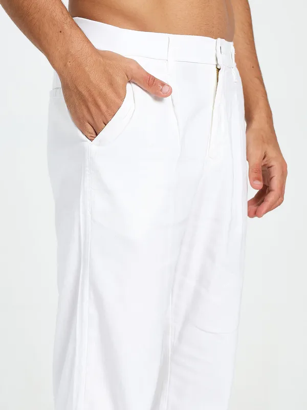 White_Cotton_Lycra_Premium_&_Comfortable_Korean_Pant_For_Men