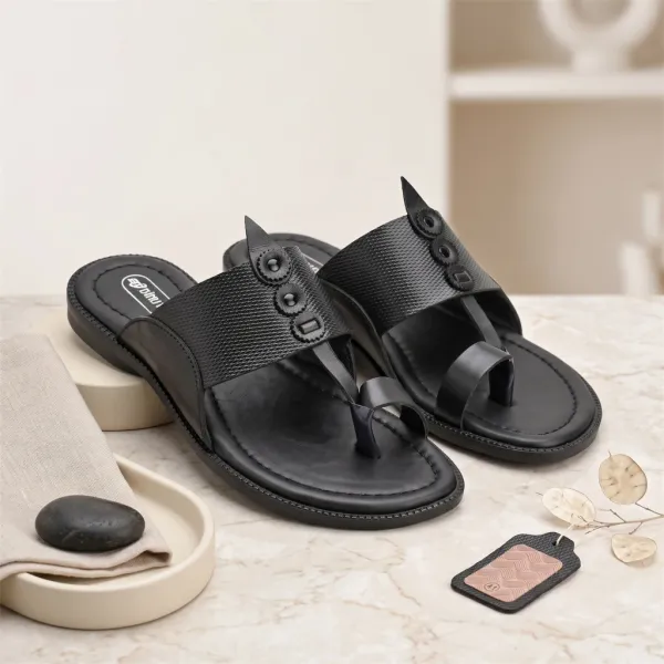 Black_Men's_Leather_Kolhapuri_Design_Sandals_–_Toe_Loop_Slip-On_Ethnic_Slippers_with_Anti-Slip_Sole
