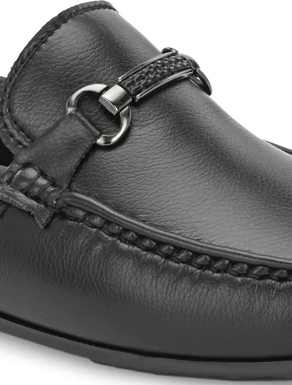 Black_Soft_Cushioned_Padded_Crafted_Black_Loafers_
