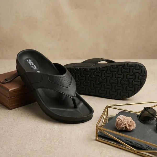 Black_Synthetic_Leather_All_Seasons_Men_Slippers