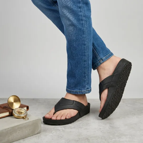 Black_Synthetic_Leather_All_Seasons_Men_Slippers