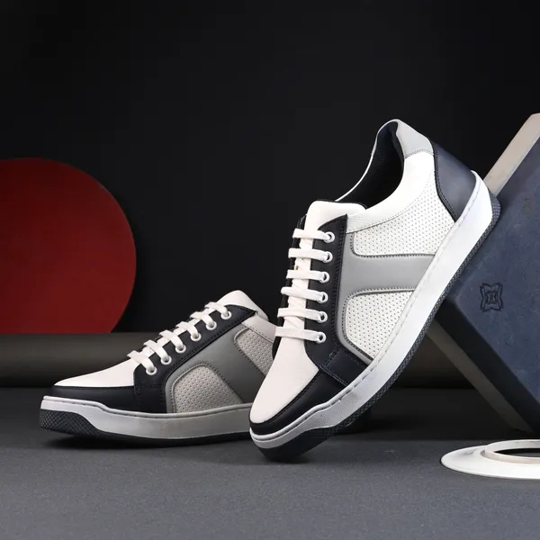 Casual_Lightweight_Comfort_Lace-Ups_Sneakers