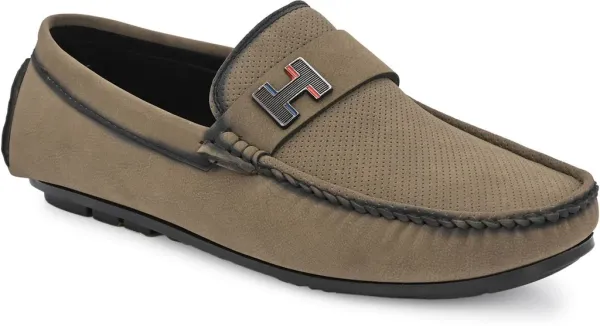 Grey_Soft_Cushined_Padded_Crafted_Black_Shade_Loafers