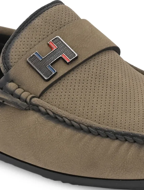 Grey_Soft_Cushined_Padded_Crafted_Black_Shade_Loafers
