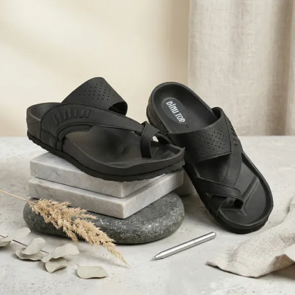 Black_Synthetic_Leather_All_Seasons_Men_Slippers