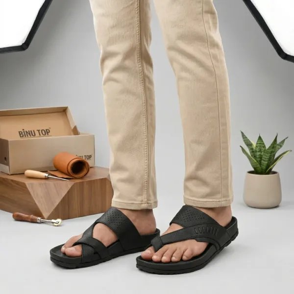 Black_Synthetic_Leather_All_Seasons_Men_Slippers
