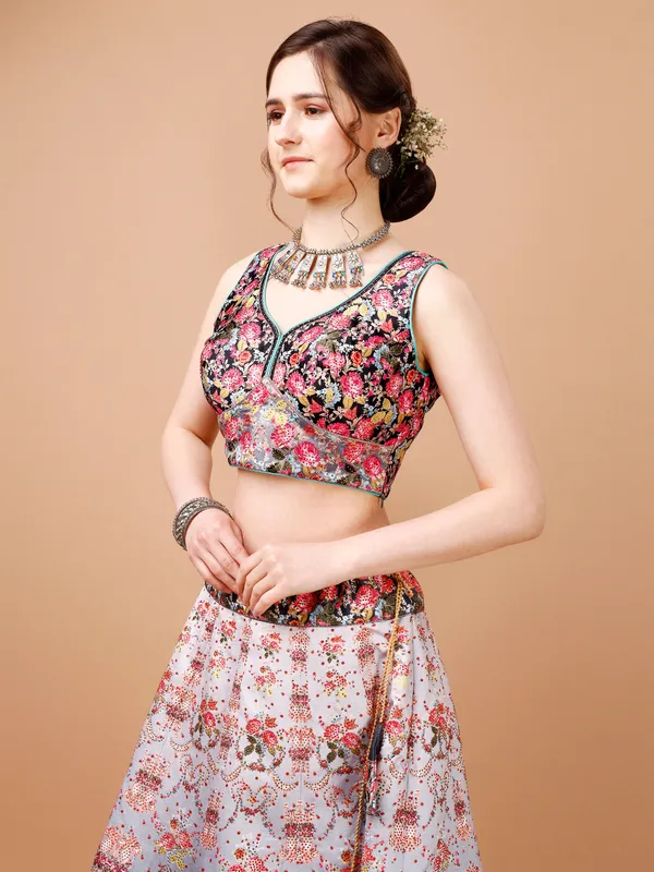 LEHENGA_CHOLI_SET