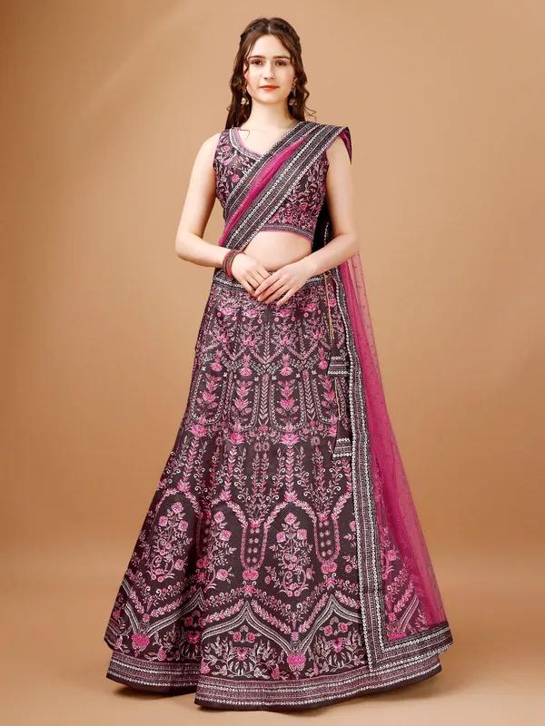 LEHENGA_CHOLI_SET