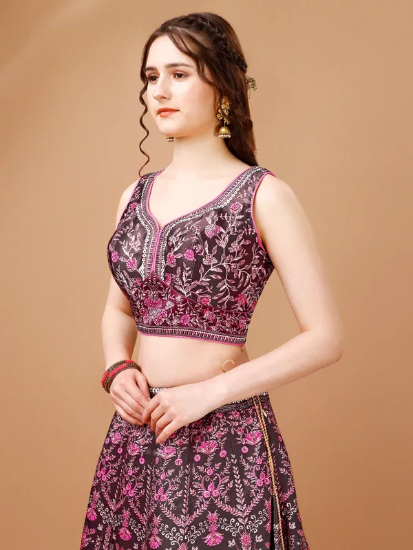 LEHENGA_CHOLI_SET