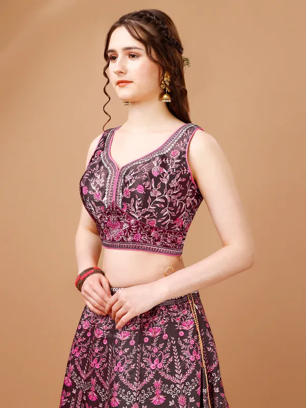 LEHENGA_CHOLI_SET