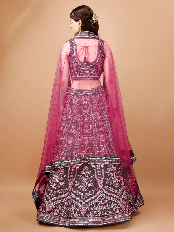 LEHENGA_CHOLI_SET