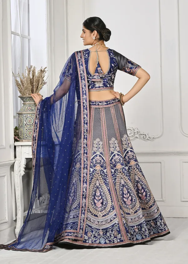 LEHENGA_CHOLI_SET