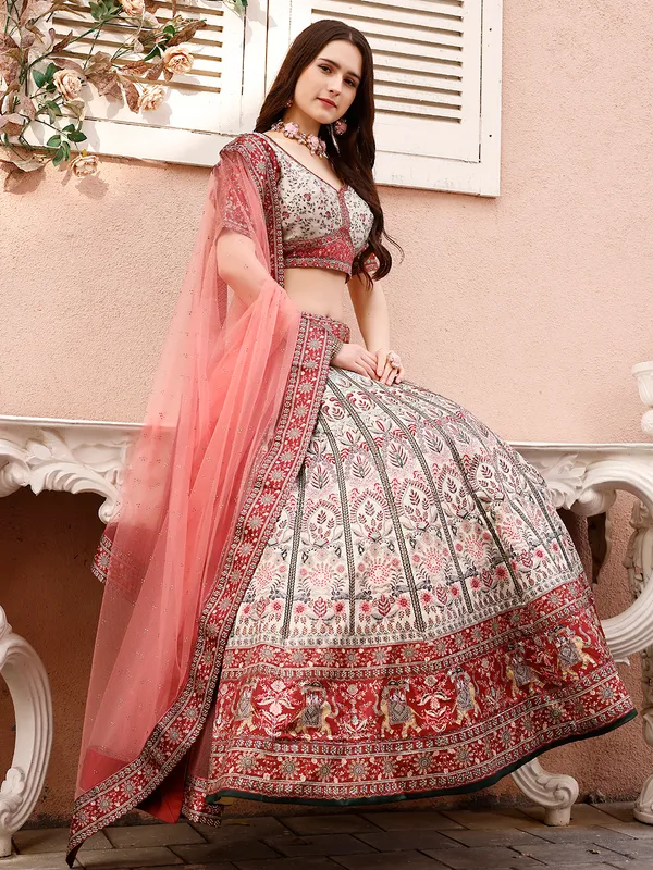 LEHENGA_CHOLI_SET