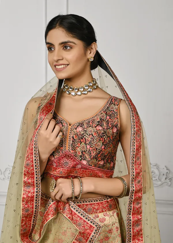 LEHENGA_CHOLI_SET