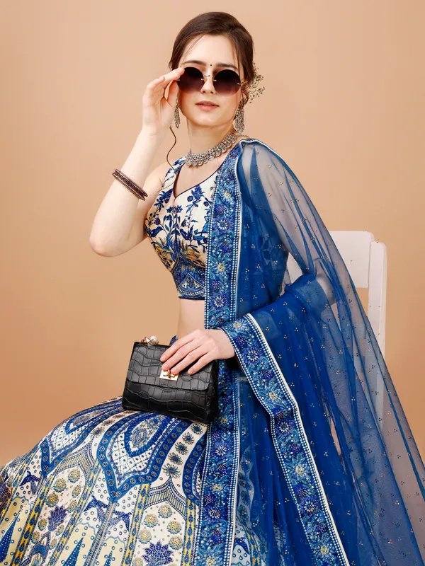 LEHENGA_CHOLI_SET