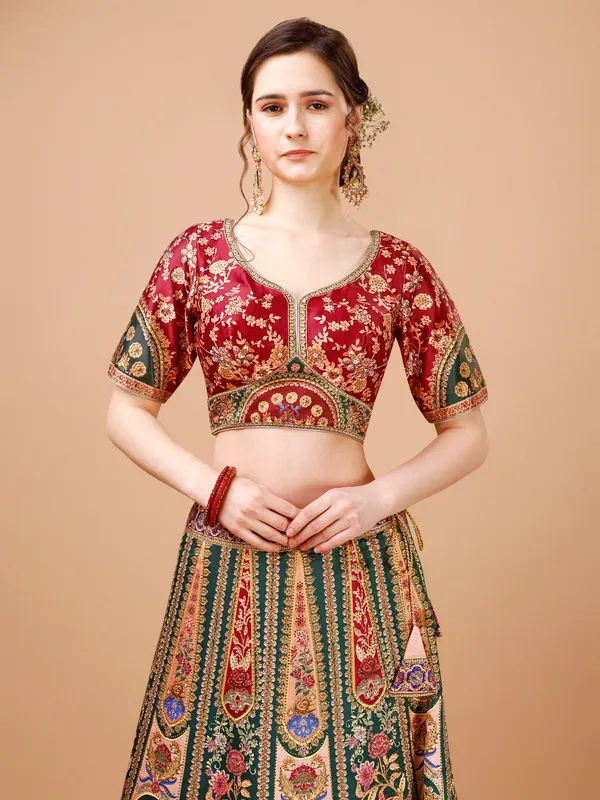 LEHENGA_CHOLI_SET