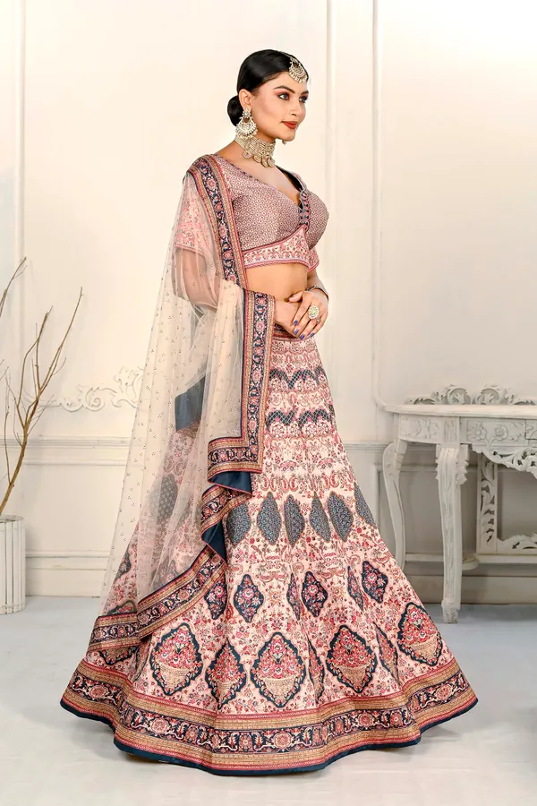 LEHENGA_CHOLI_SET