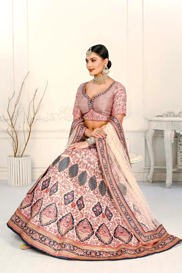 LEHENGA_CHOLI_SET