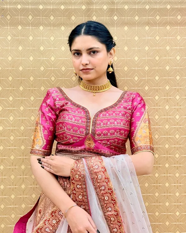 Pink_Swarovski_Stone_Work_Printed_Lehenga_Choli_For_Women_&_Girls