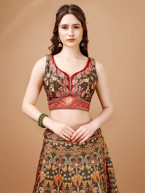 LEHENGA_CHOLI_SET