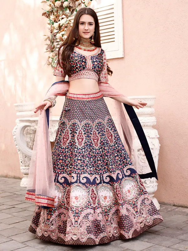 LEHENGA_CHOLI_SET