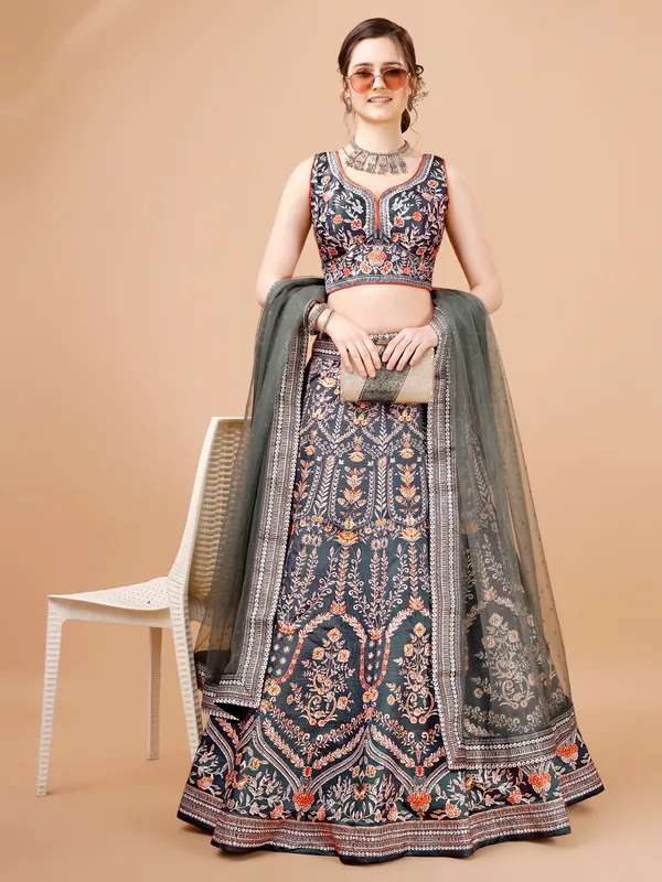LEHENGA_CHOLI_SET