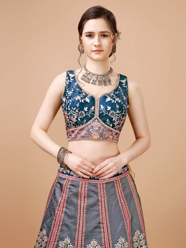 LEHENGA_CHOLI_SET