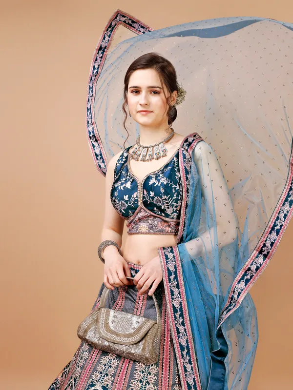 LEHENGA_CHOLI_SET